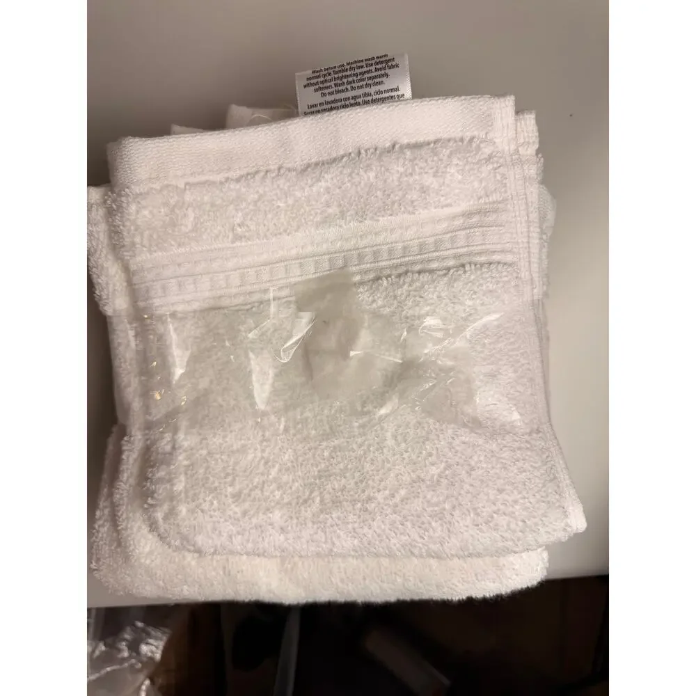 Purely Indulgent 4-piece Egyptian Cotton (missing one washcloth)